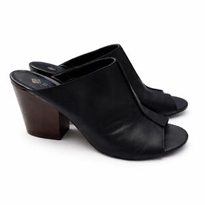 Peep Toe Studio Isola Black Soft Leather Leather Block Heel Mules Minimalist